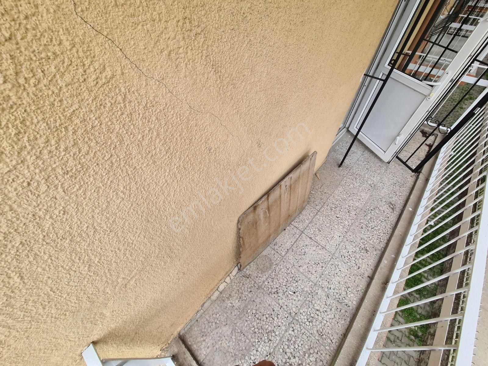 Etlik Kıvrımlı Sokak Arakatta Full Yapılı Ön Cephe 3+1 Daire - Görsel 21