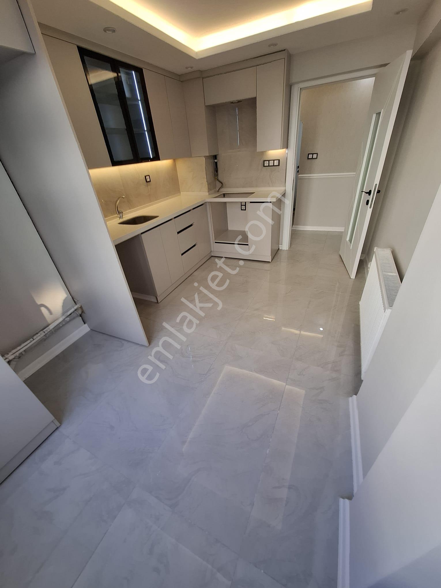 🏡uncu Bozköy Mahallesi 🏡 ✅3+1 135m2 5 Katlının 3 Katı ❇️kombi Petekli Full Özelikli - Görsel 2