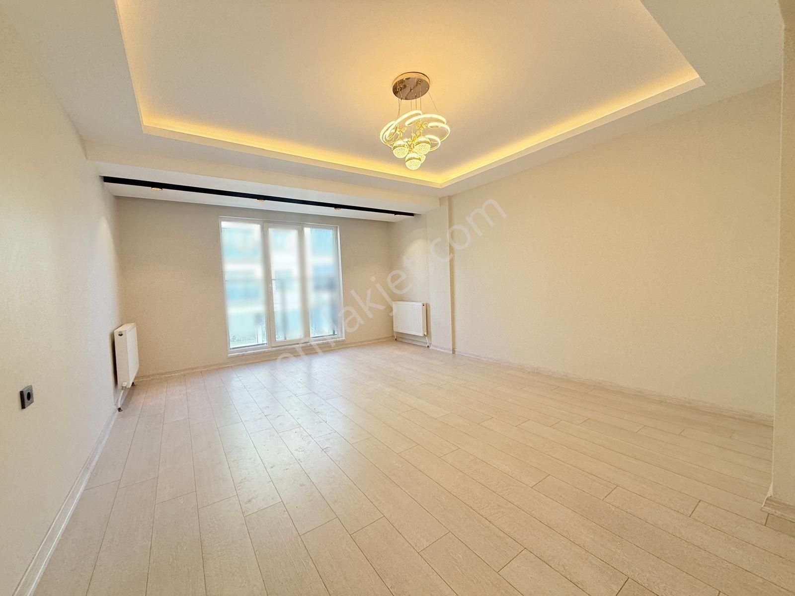 Yıldız'dan Bölgenin İncisi !! Park Cephe Ara Kat 3+1 Fırsatı !! - Görsel 15