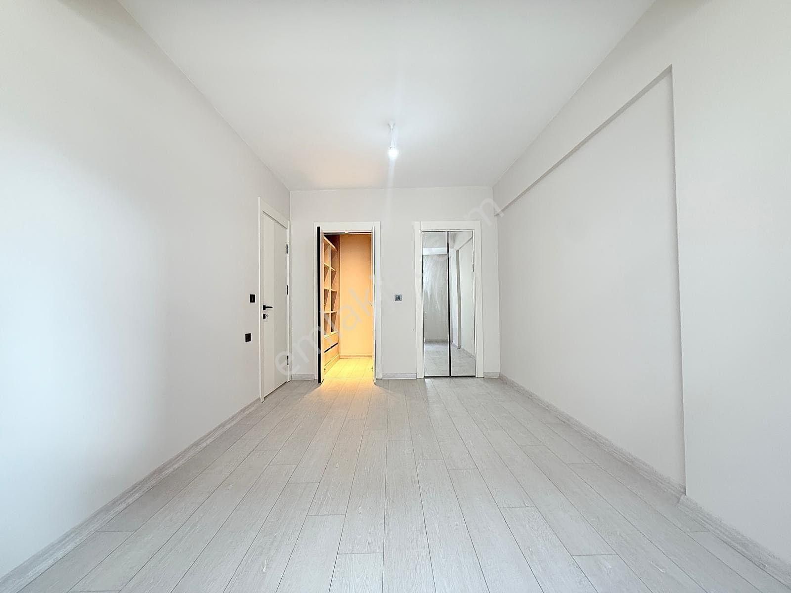 Yıldız'dan Bölgenin İncisi !! Park Cephe Ara Kat 3+1 Fırsatı !! - Görsel 18