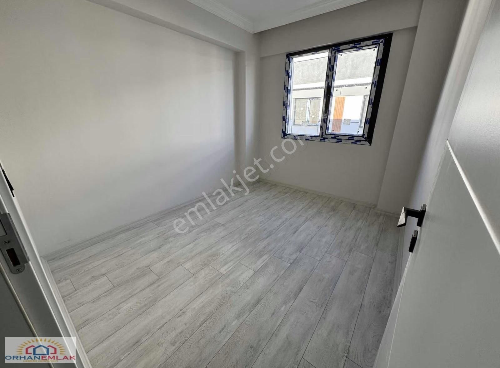 Orhan Emlak'tan Muradiye Mah. 3+1 Ara Kat Site İçerisinde Daire - Görsel 23