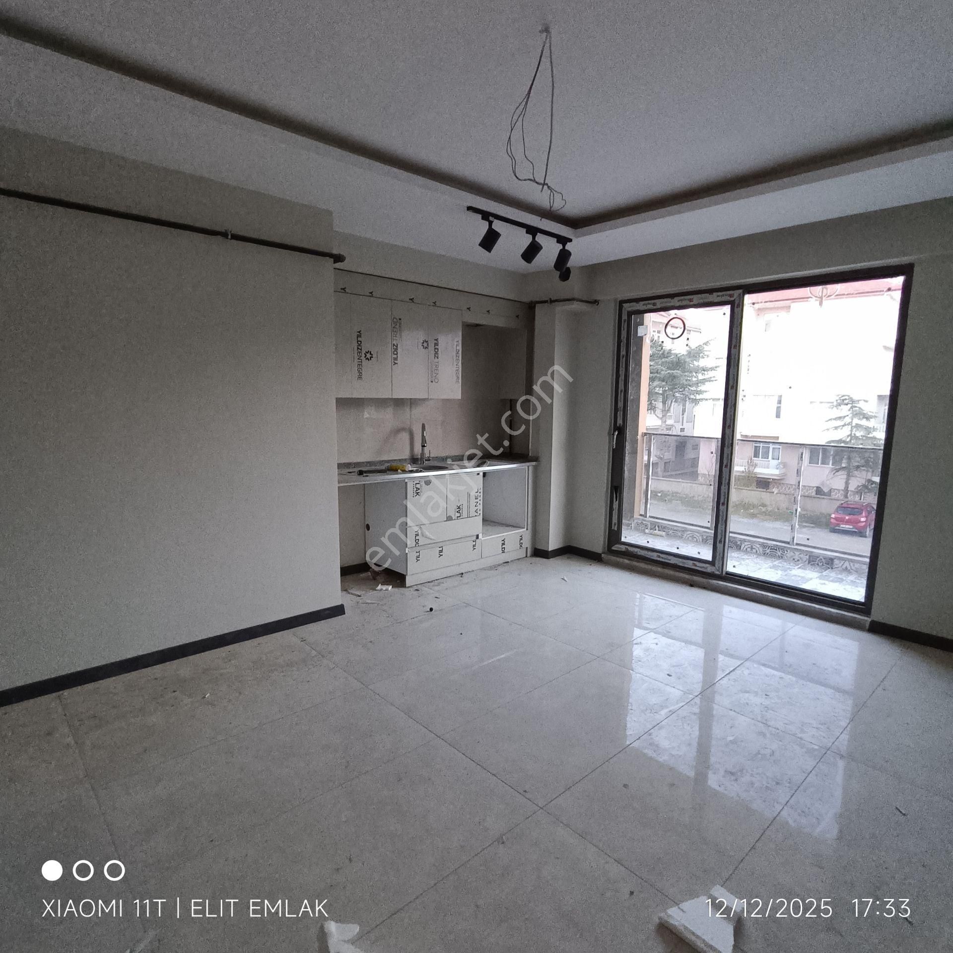 Elit Emlak ' Dan Kiralık 1+1 Daire İstasyon Mahh - Görsel 11