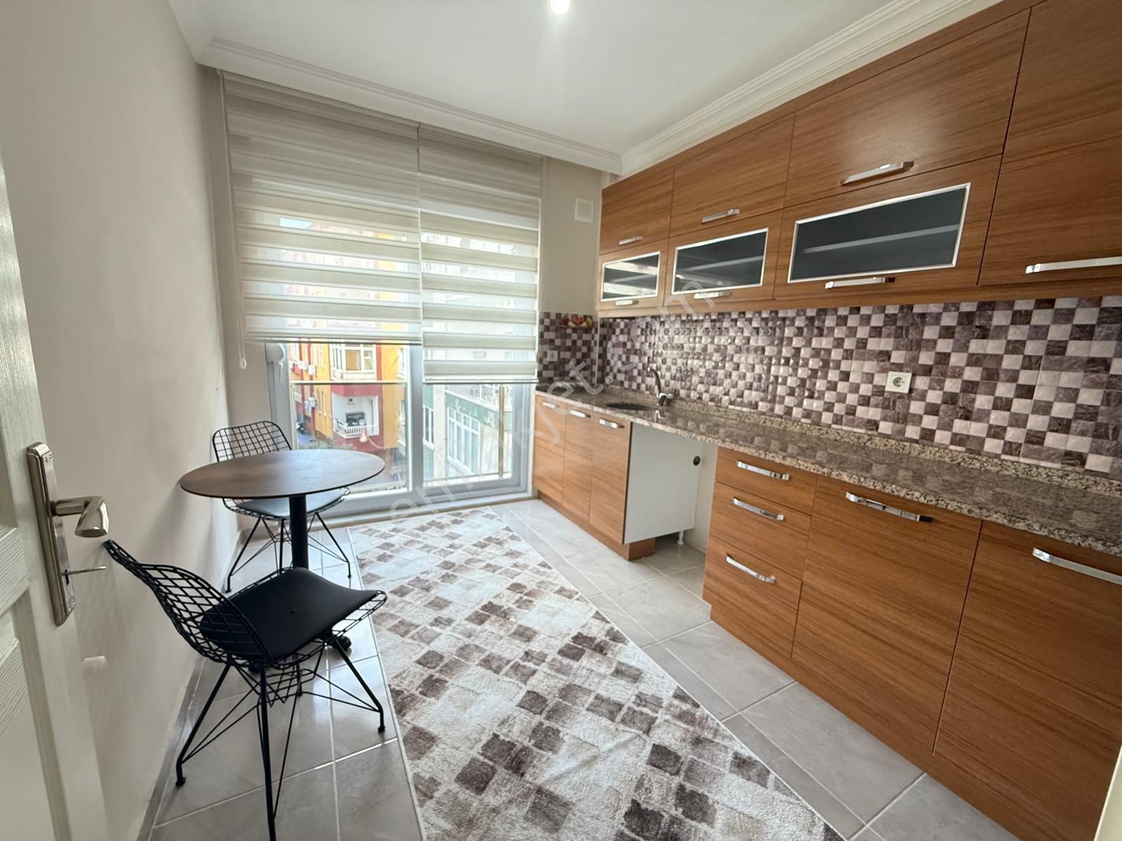 Antalya Muratpaşa Sinan Mah Antalya Lisesi Yakını Cebesoy Cad Yakını - Görsel 2