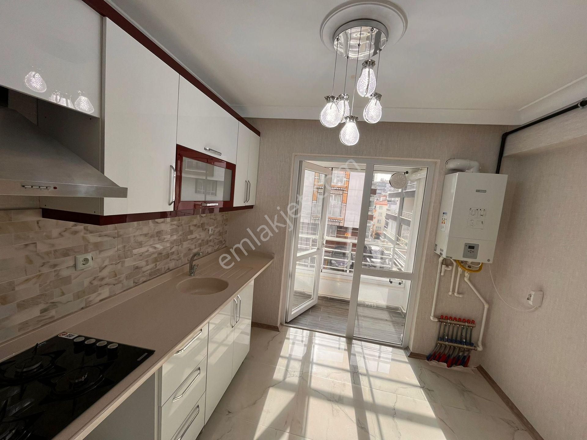 Keçiörende Full Yapılı Ebeveyn Banyolu 3+1 Daire - Görsel 10