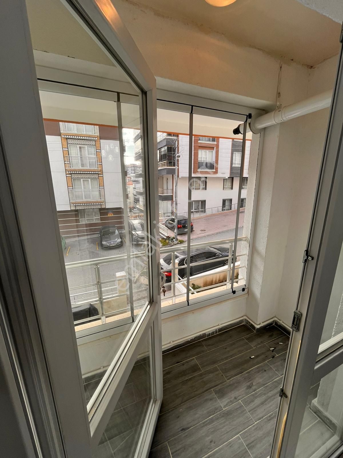 Keçiörende Full Yapılı Ebeveyn Banyolu 3+1 Daire - Görsel 31