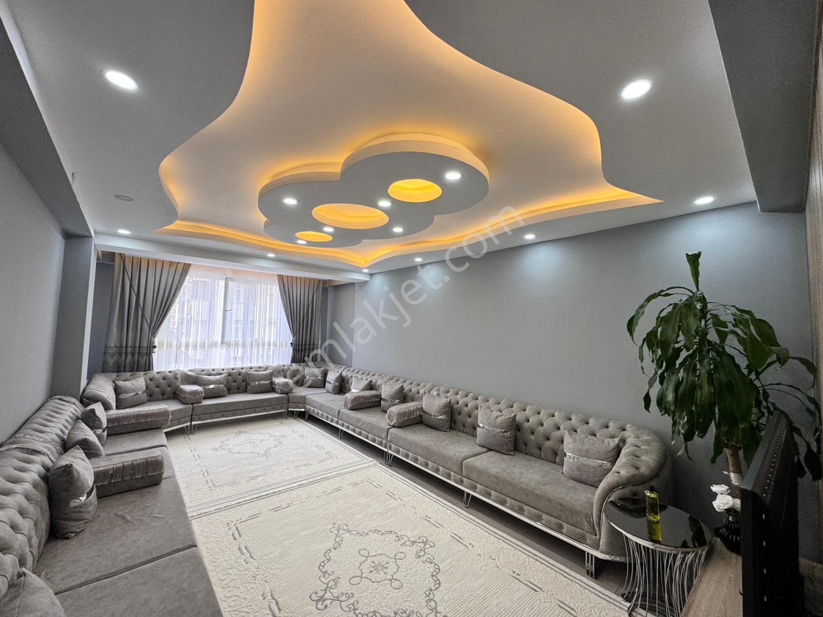 Akyüz Gayrimenkul Den; Gultepe Mah De Kombılı ,satılık Luks 3+1 Daire - Görsel 2