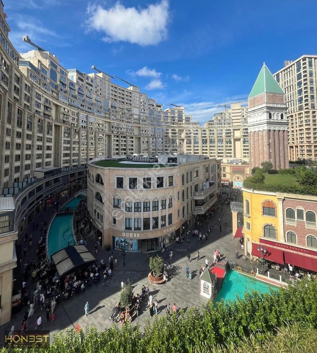 Venezia Mega'da Satılık 3+1 Boş Ful Balkonlu Oturuma Hazır Daire - Görsel 30