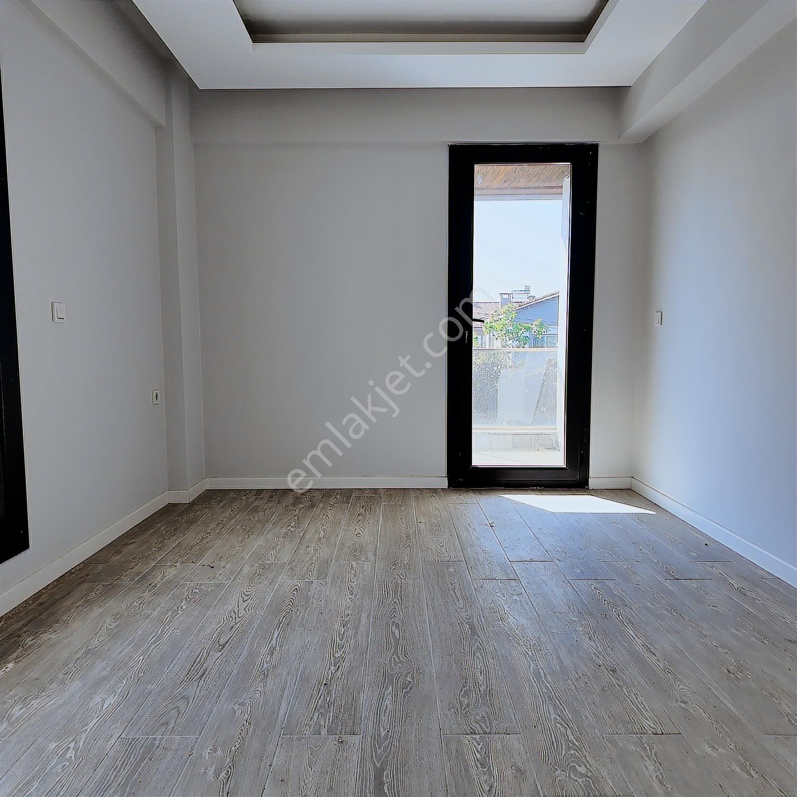 Medar Siteler Bölgesinde Kusursuz Sıfır 4+1 Havuzlu 176 M2 Villa - Görsel 26