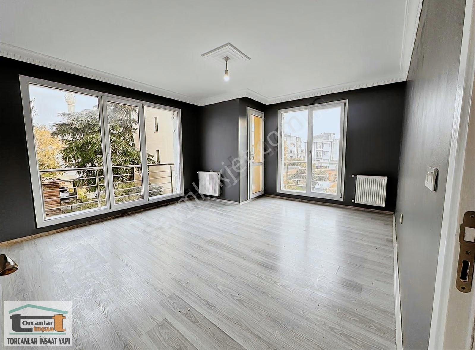 Büyükçekmece Celaliye Mahallesinde Köy İçinde Kiralık 2+1 - Görsel 15