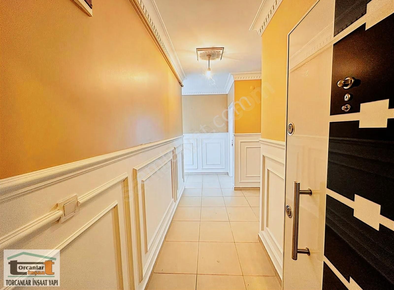 Büyükçekmece Celaliye Mahallesinde Köy İçinde Kiralık 2+1 - Görsel 4