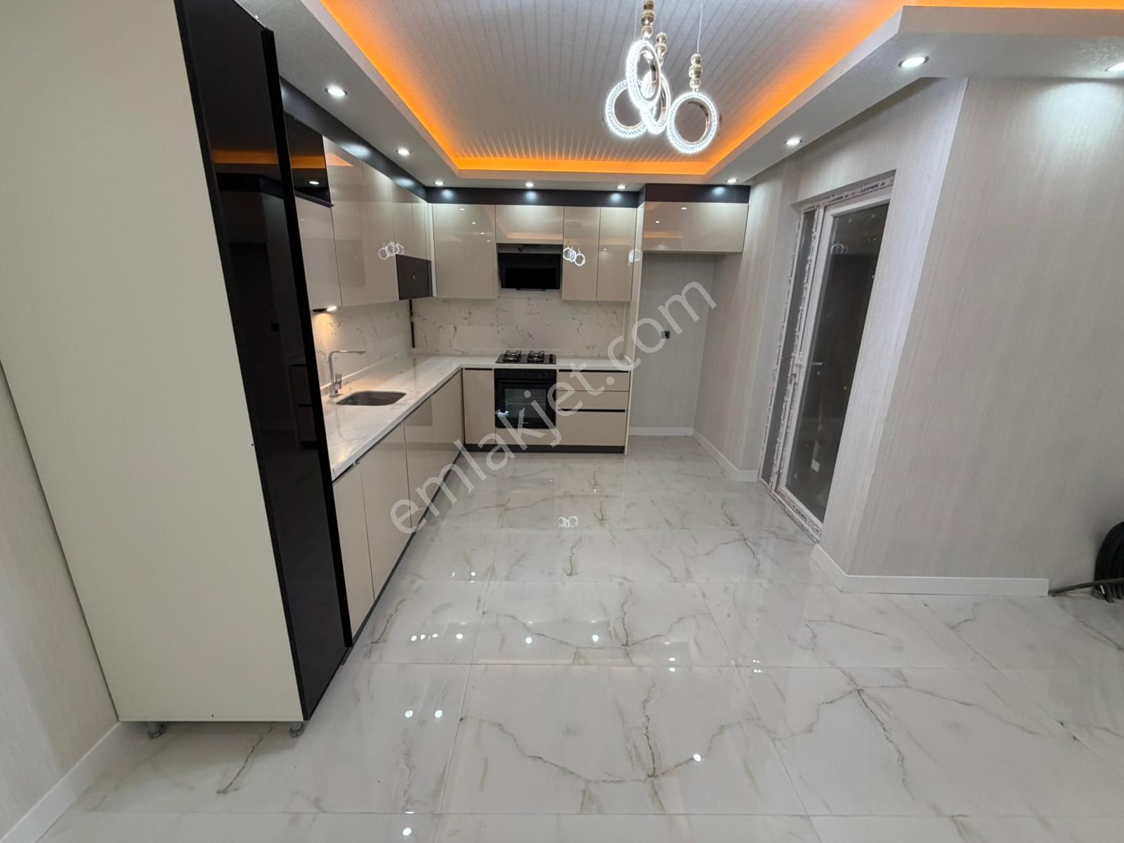 Keçiörende Full Yapılı 1. Kat 2+1 Sıfır Daire - Görsel 2