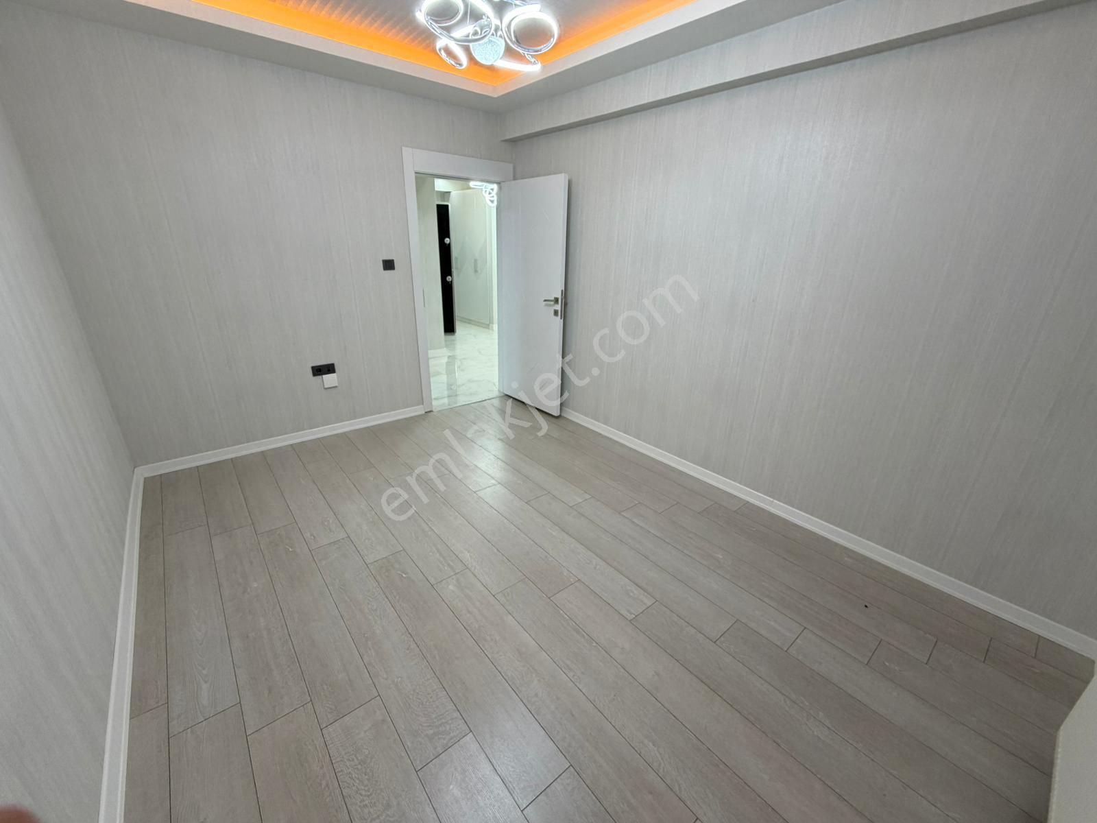 Keçiörende Full Yapılı 1. Kat 2+1 Sıfır Daire - Görsel 21