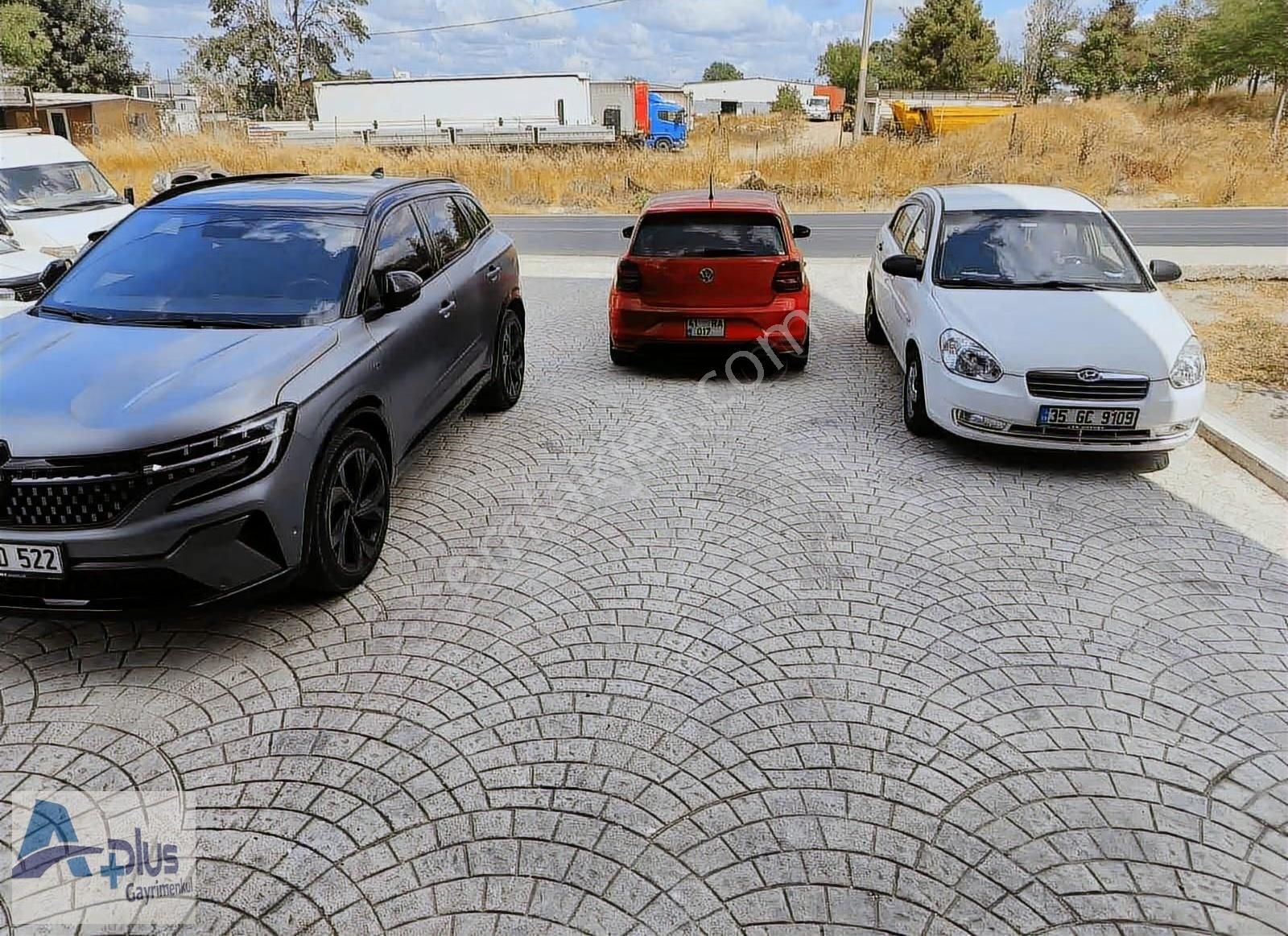 Veliköy Mah.osb Yol Üzerinde Satılık İki Katlı Dükkan - Görsel 13