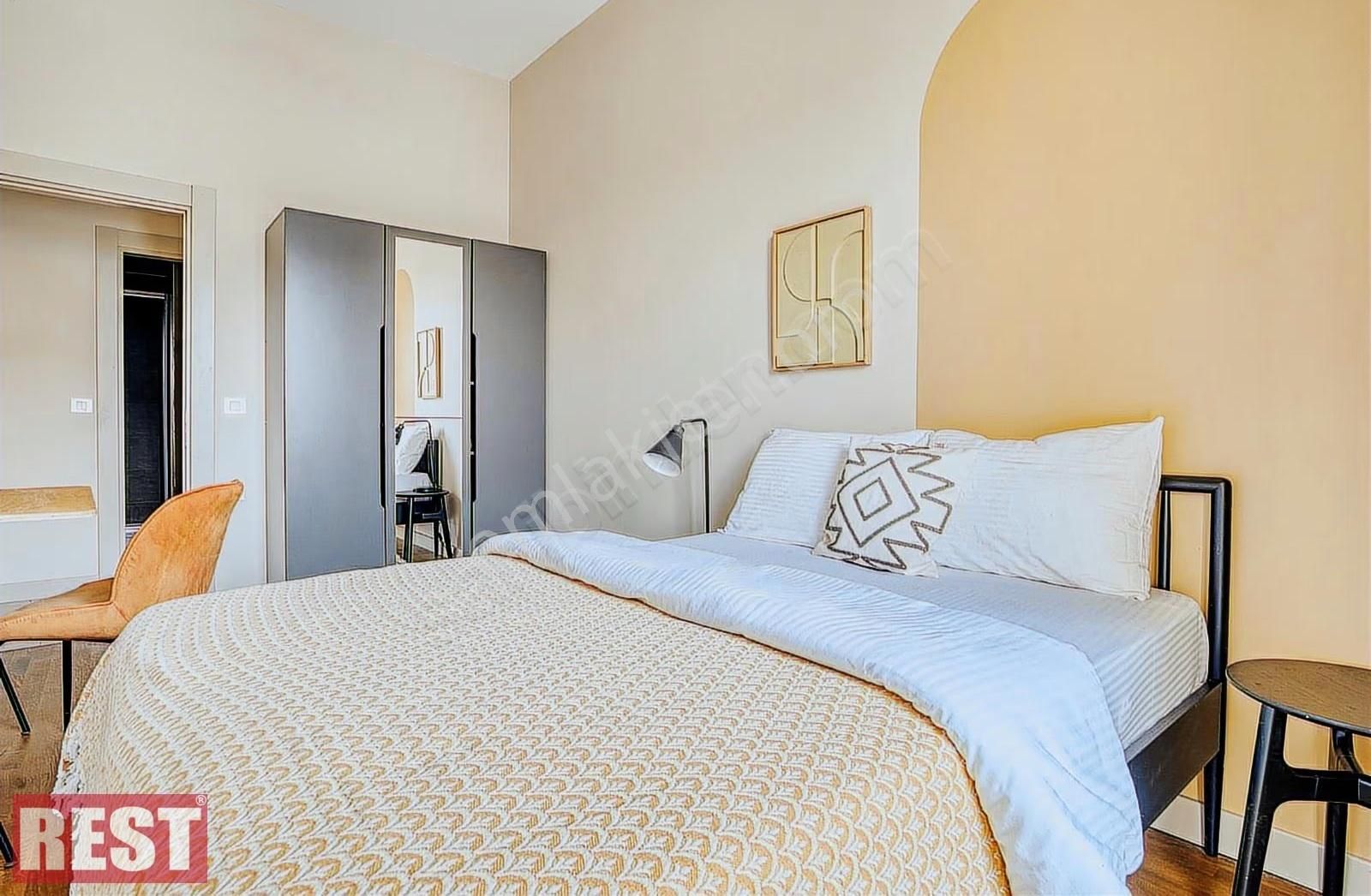 Seba Center Da Sıfır Tasarım Eşyalı Balkonlu Kiralık Daire - Görsel 24