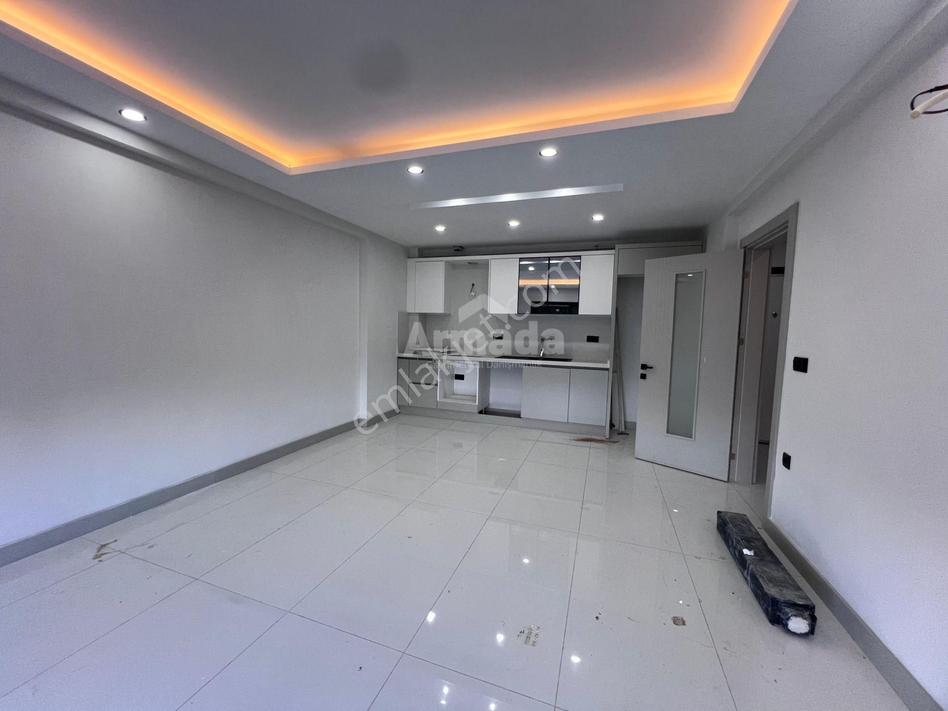 Kuşadası Değirmenderede Modern Site İçerisinde Bahçe Katı Daire - Görsel 13