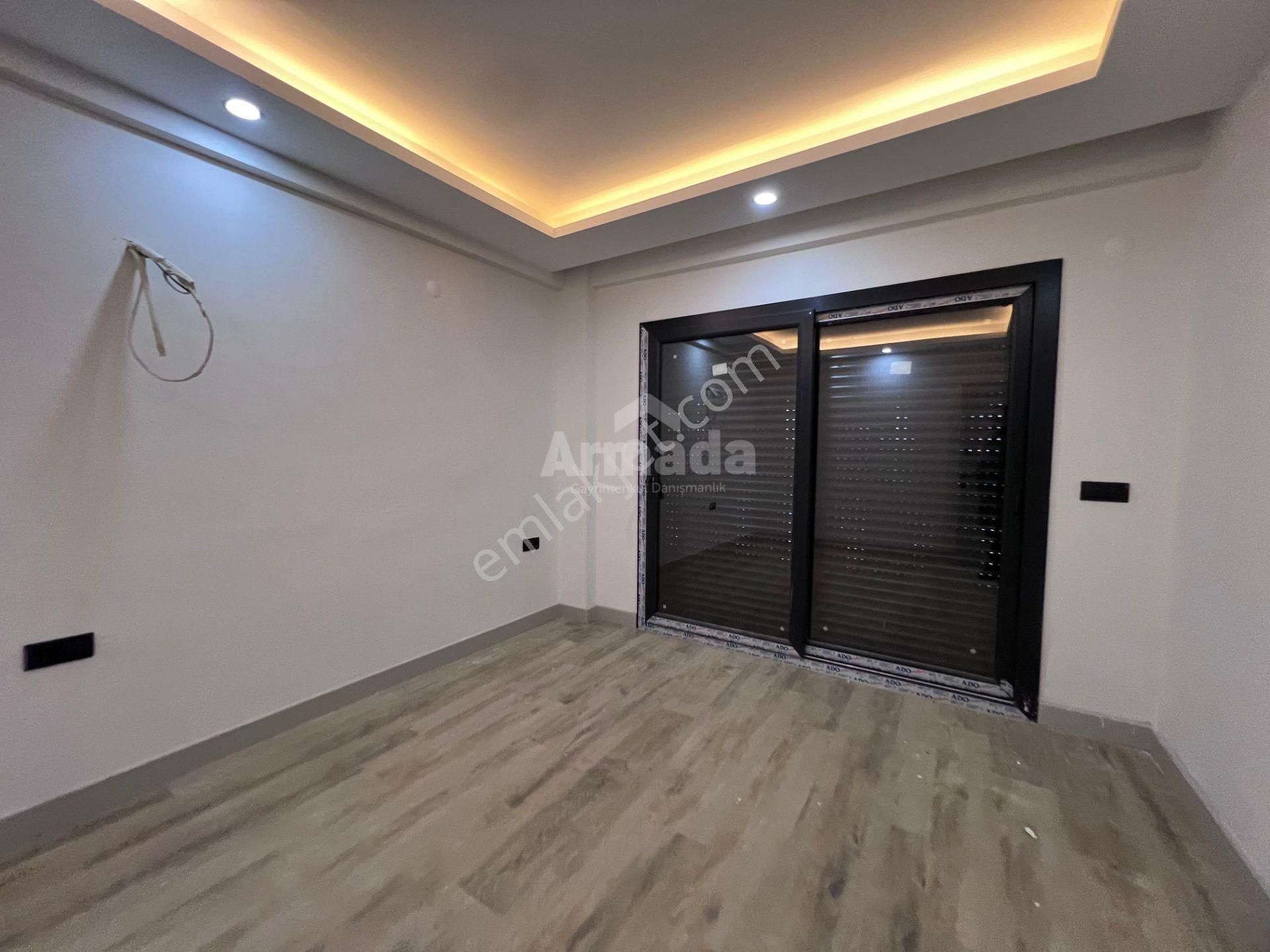 Kuşadası Değirmenderede Modern Site İçerisinde Bahçe Katı Daire - Görsel 19