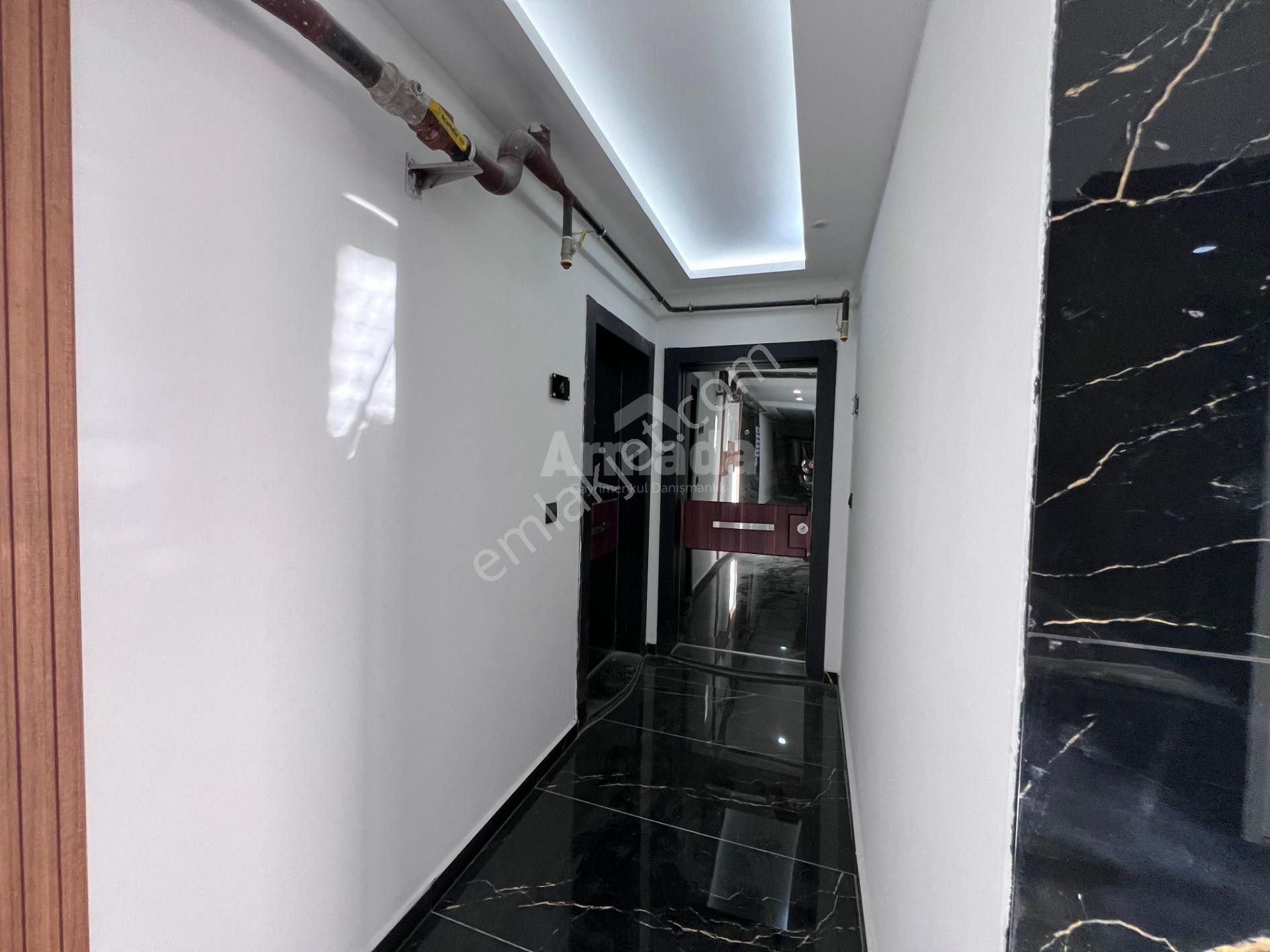 Kuşadası Değirmenderede Modern Site İçerisinde Bahçe Katı Daire - Görsel 29