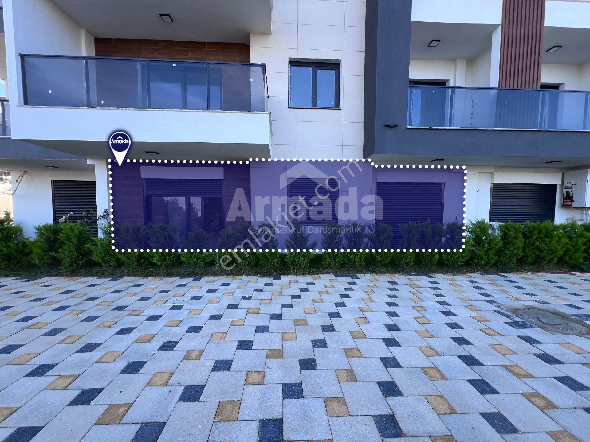 Kuşadası Değirmenderede Modern Site İçerisinde Bahçe Katı Daire