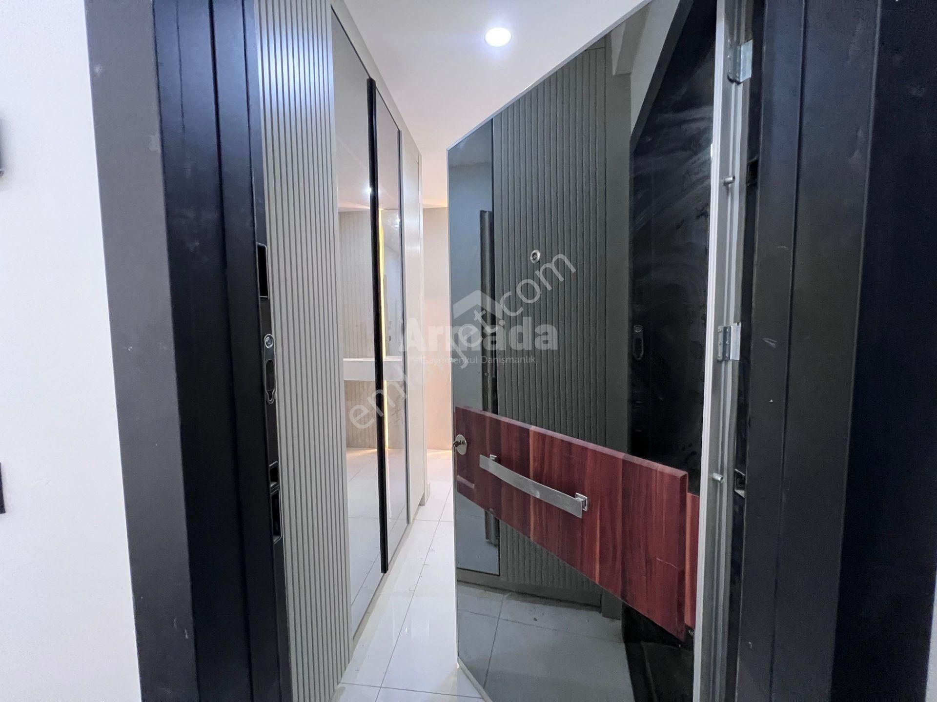 Kuşadası Değirmenderede Modern Site İçerisinde Bahçe Katı Daire - Görsel 6