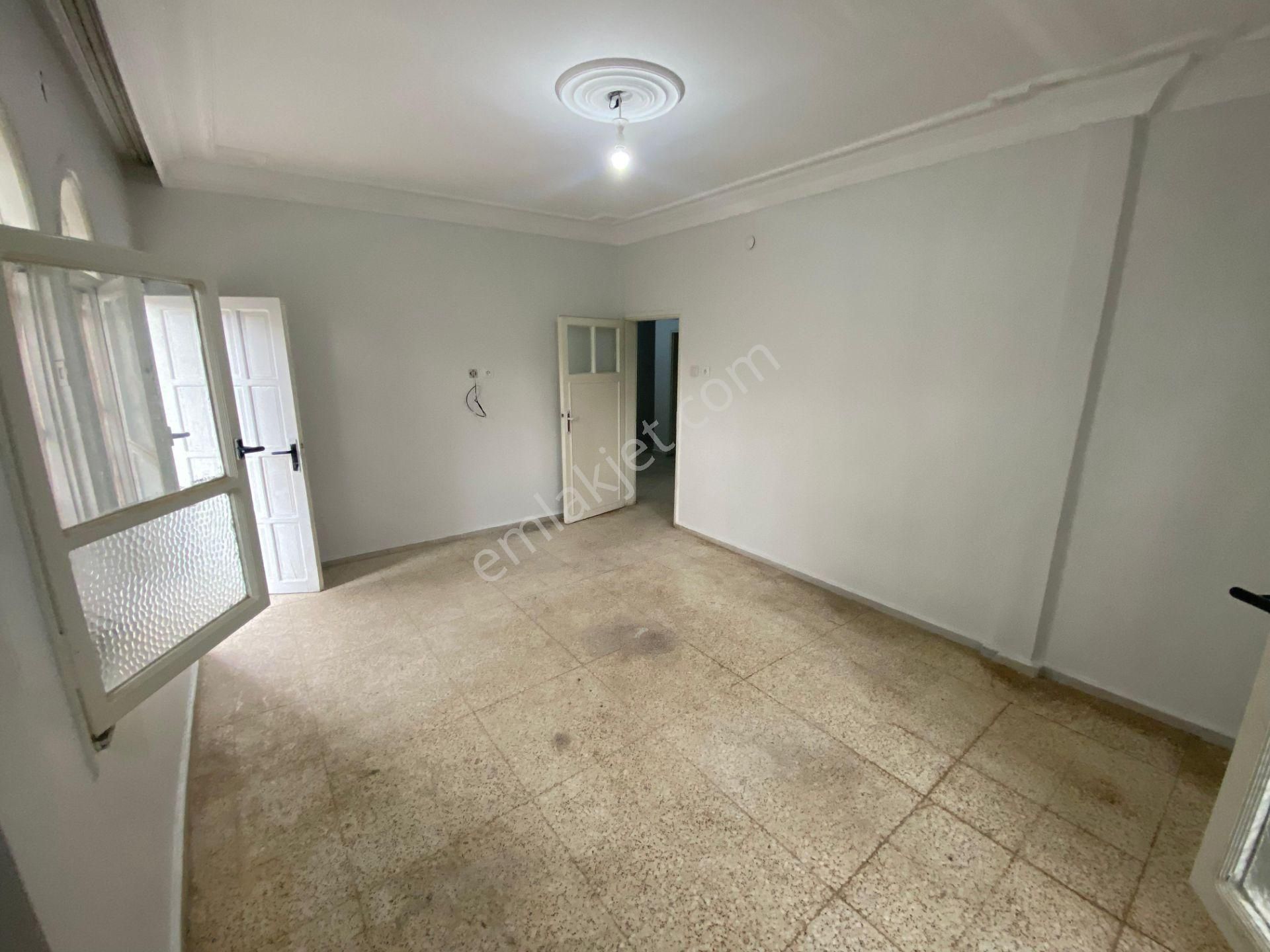 3ev Emlak'tan Geniş Bahçeli 3+1 Müstakil Kiralık Daire - Görsel 13