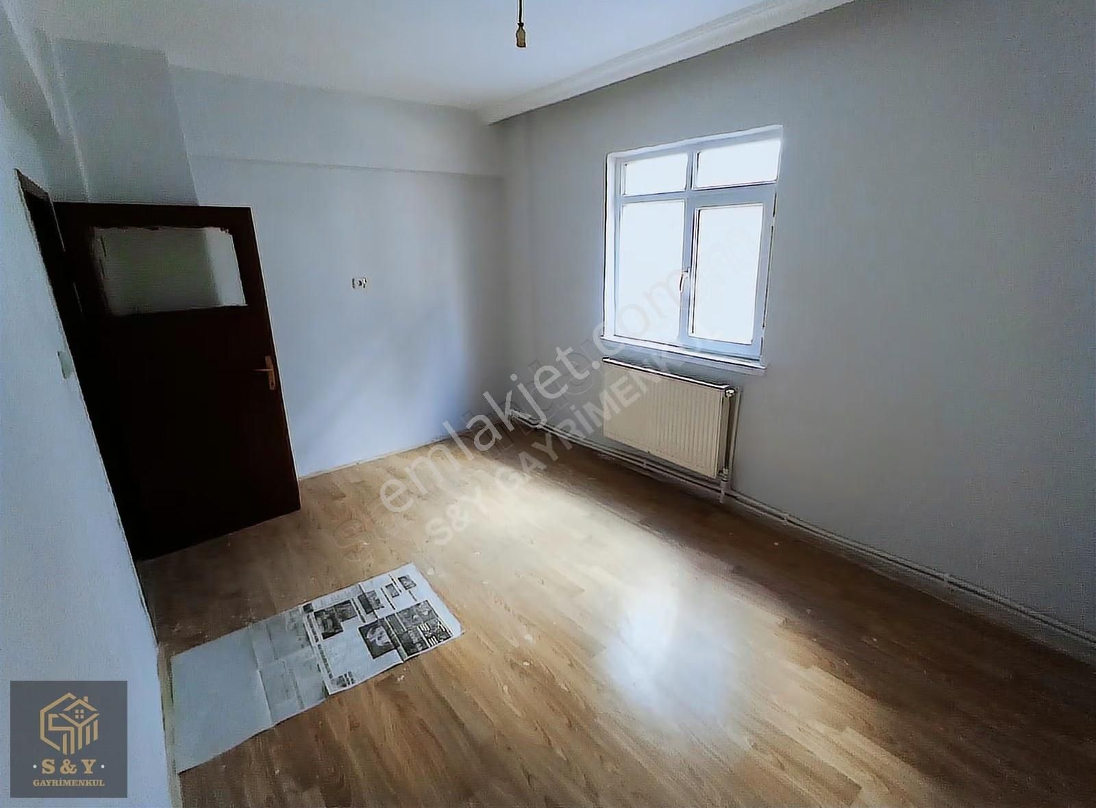 Tandoğan Mah. 3+1 Y.giriş 100 M2 Çarşı Yakını Kiralık Daire - Görsel 26