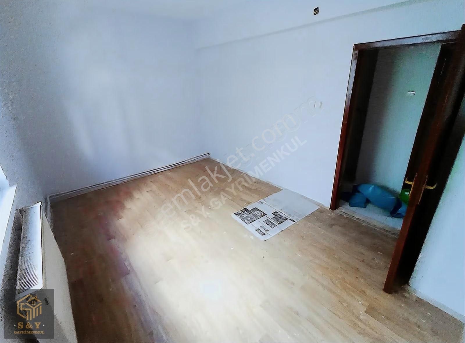 Tandoğan Mah. 3+1 Y.giriş 100 M2 Çarşı Yakını Kiralık Daire - Görsel 30