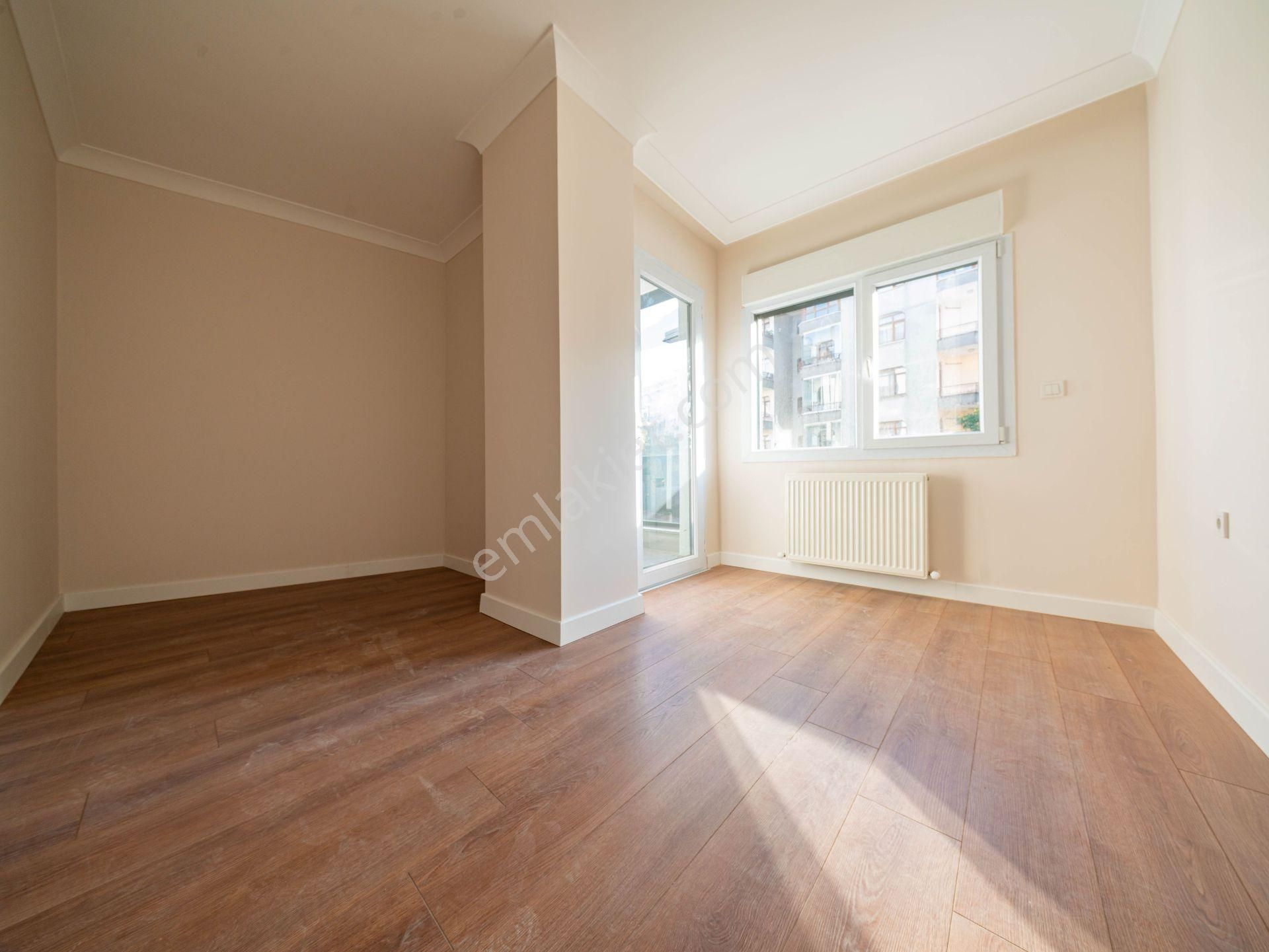 Bakırköy Zuhuratbaba Mah. 2+1 Ara Kat Ferah Lüx Daire - Görsel 8