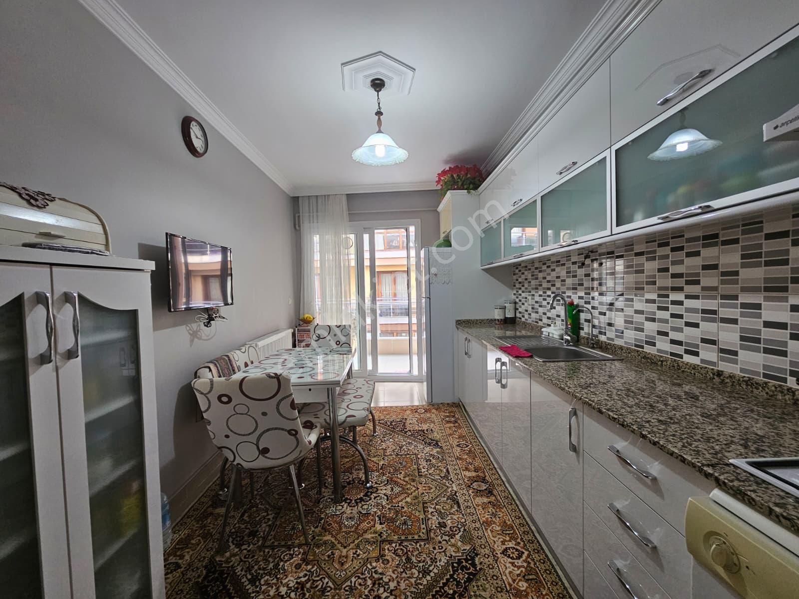 Karşıyaka Fıkrı Altayda Değerlı Konumda 3+1 | Kapalı Otoparklı - Görsel 17