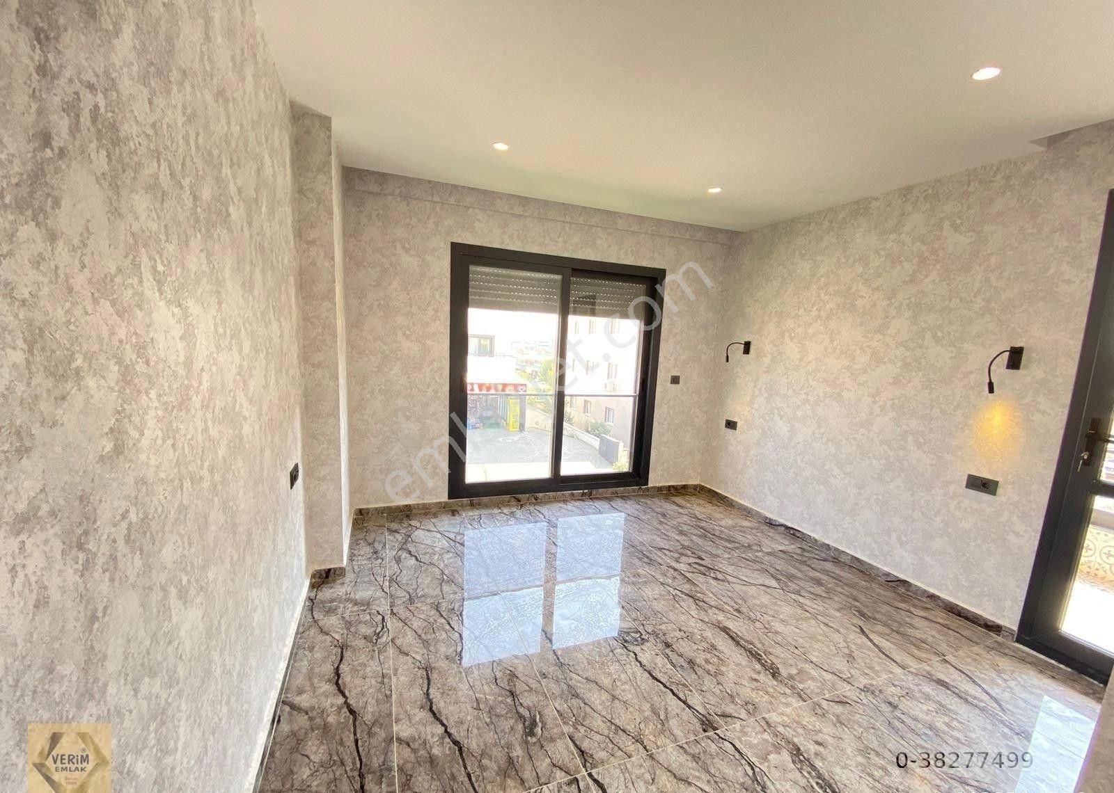 Seferihisar Camikebir De Satılık Geniş Bahçeli Ultra Lüks 3+1 Emsalsiz Villa - Görsel 14