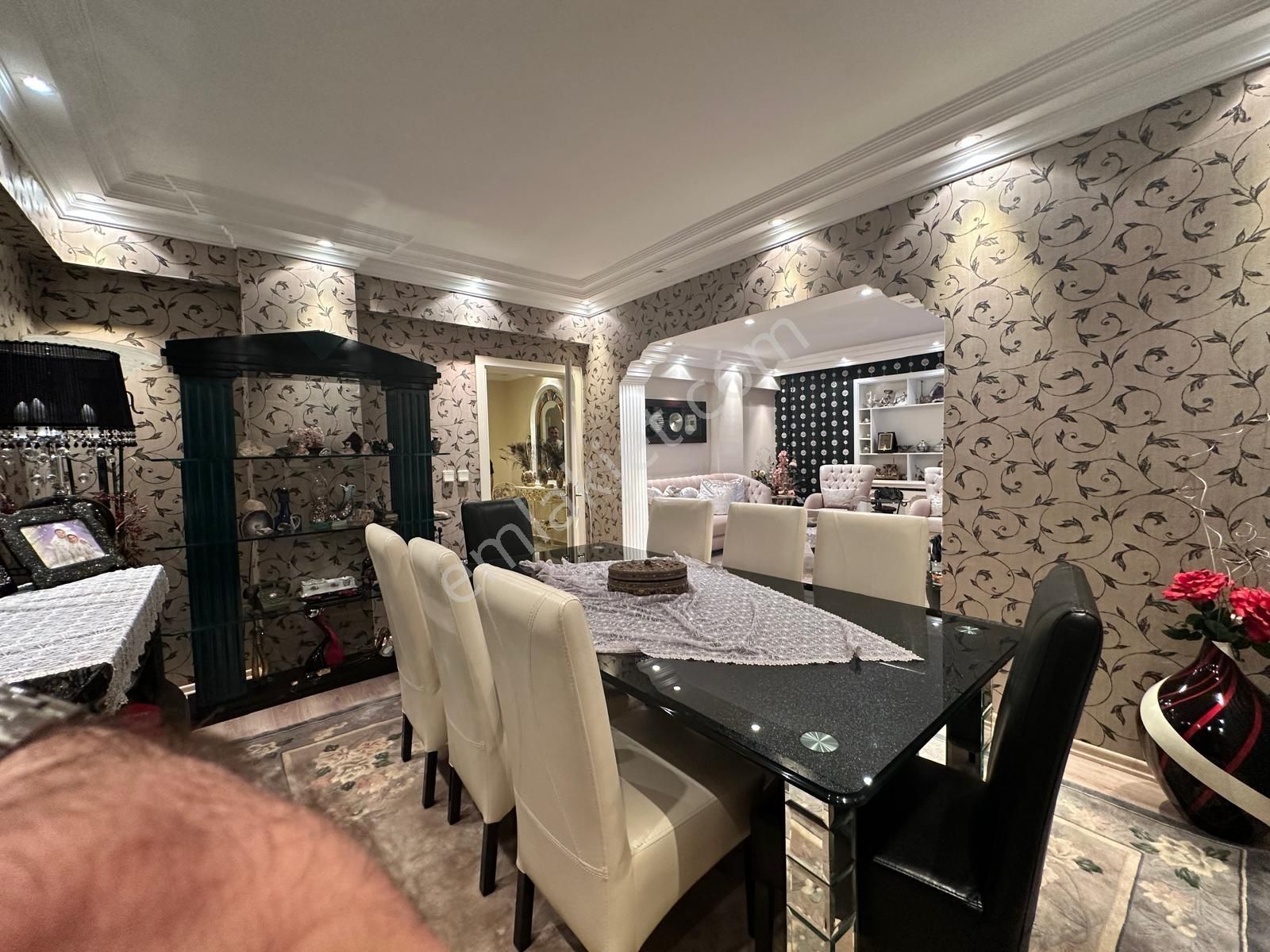 Kıbrıs Parkı Yakını 4+1 Teraslı, Saunalı, Otoparklı Büyük Dublex - Görsel 2