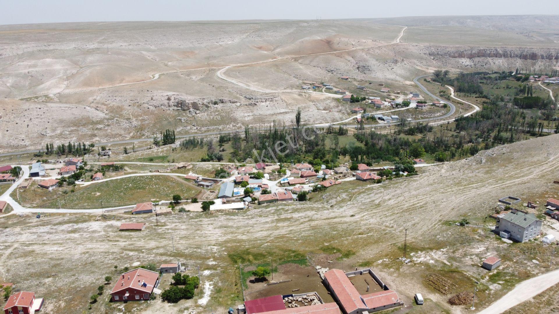 Cihanbeyli İnsuyu'nda 642 M2 Müstakil Tapulu İmarlı Arsa - Görsel 4