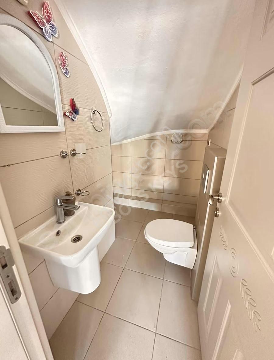 İçmeler'de Kiralık 2+1 Dubleks Daire Denize 250m - Görsel 13