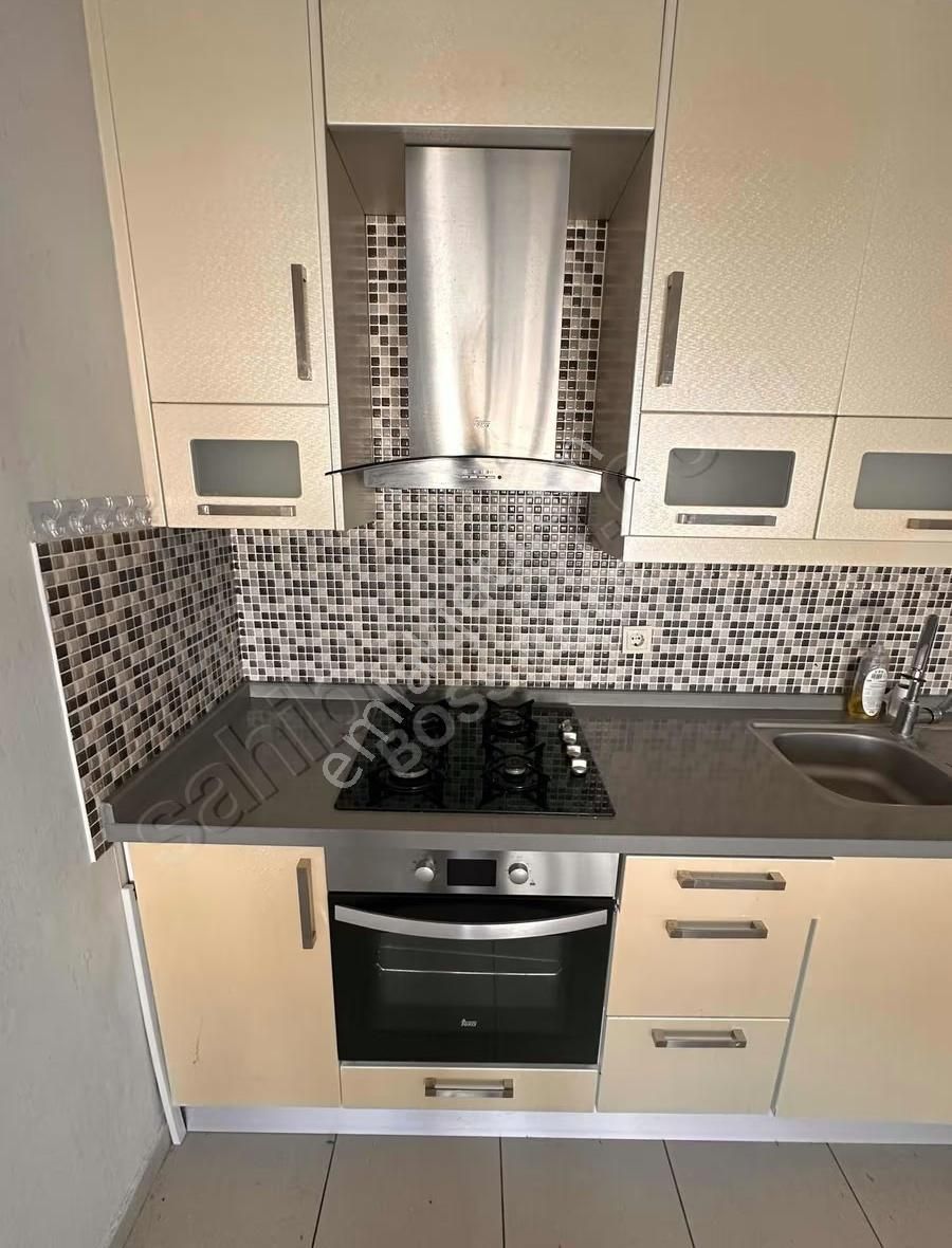 İçmeler'de Kiralık 2+1 Dubleks Daire Denize 250m - Görsel 4