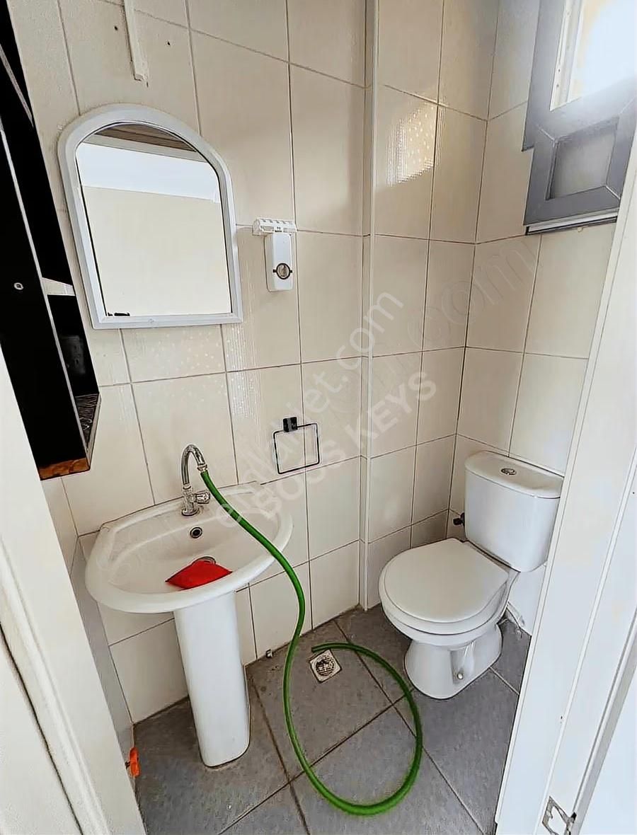 İçmeler'de Satılık Yatırımlık Emsalsiz Dükkanlar Deniz'e 250m - Görsel 3