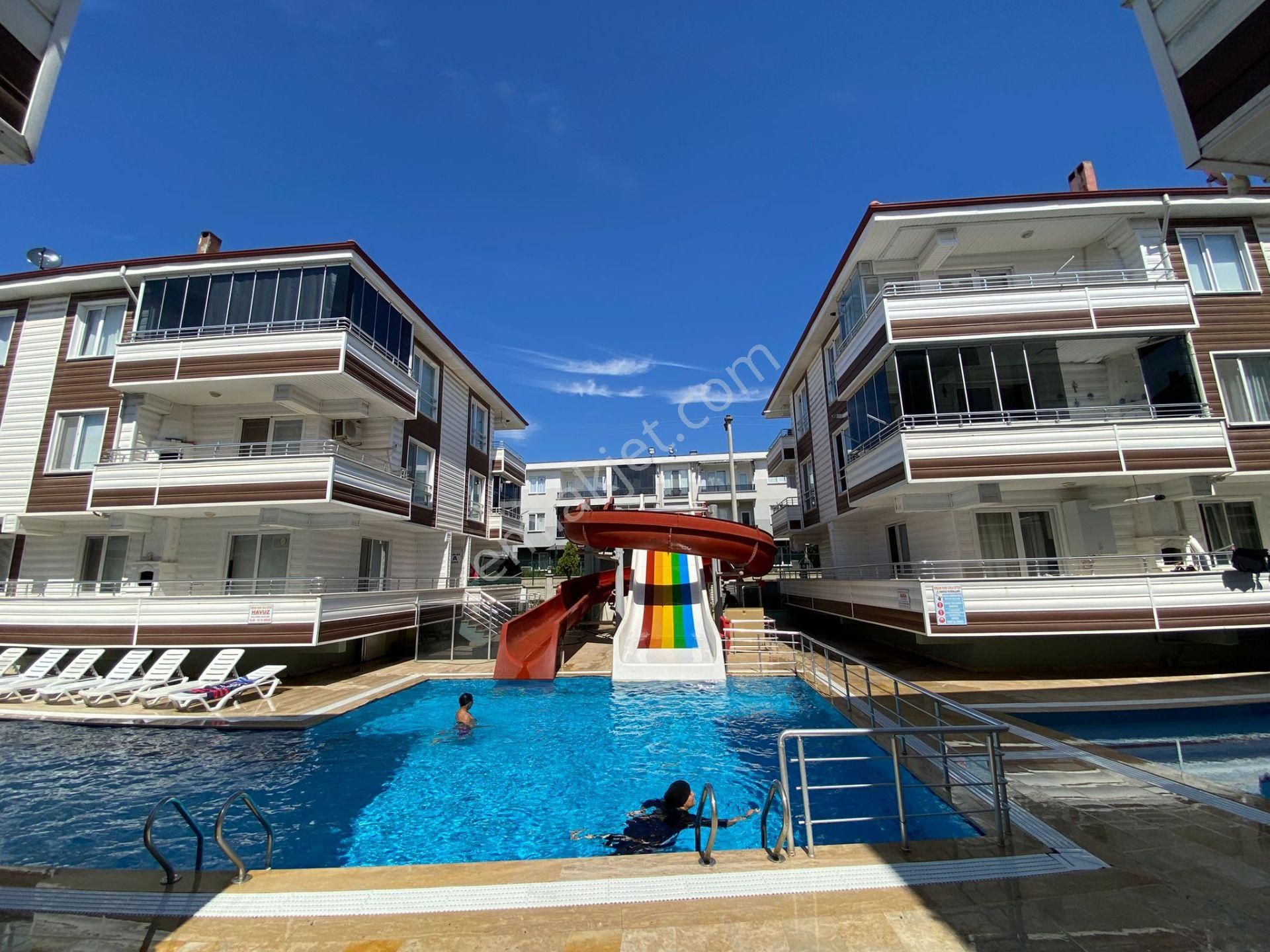 Karasu Yeni Mah De Aqua Parklı Sitede 3.kat 1+1...açık Cepheli - Görsel 8