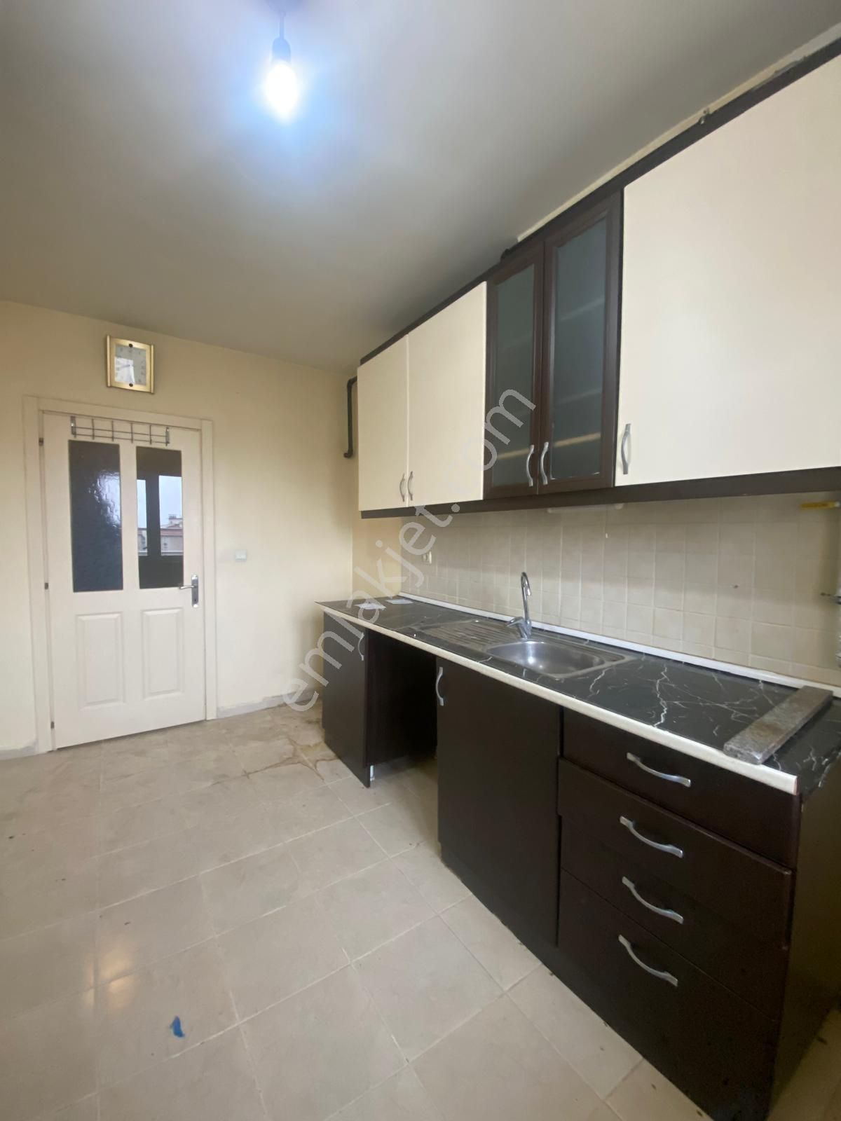 800.yüzyıl Konutlarında Kiralık 3+1 Daire - Görsel 4