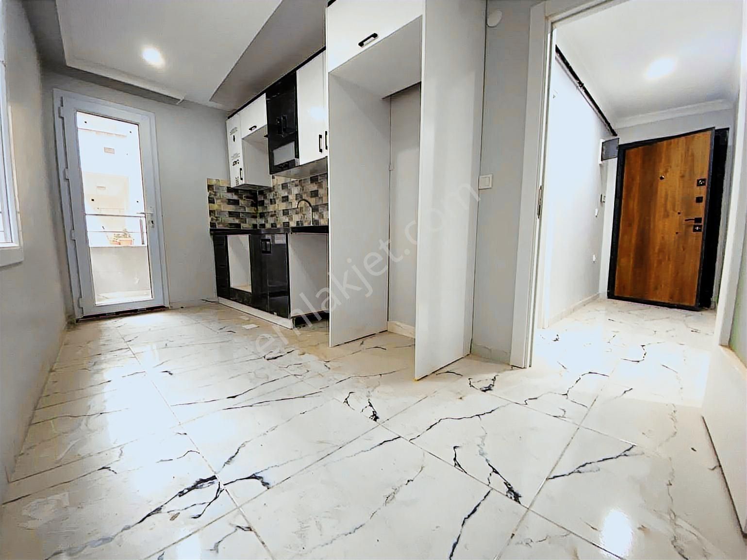 Siyavuşpaşa Çamlık Caddesi Civarı 2+1 70m2 Sıfır 2.kat