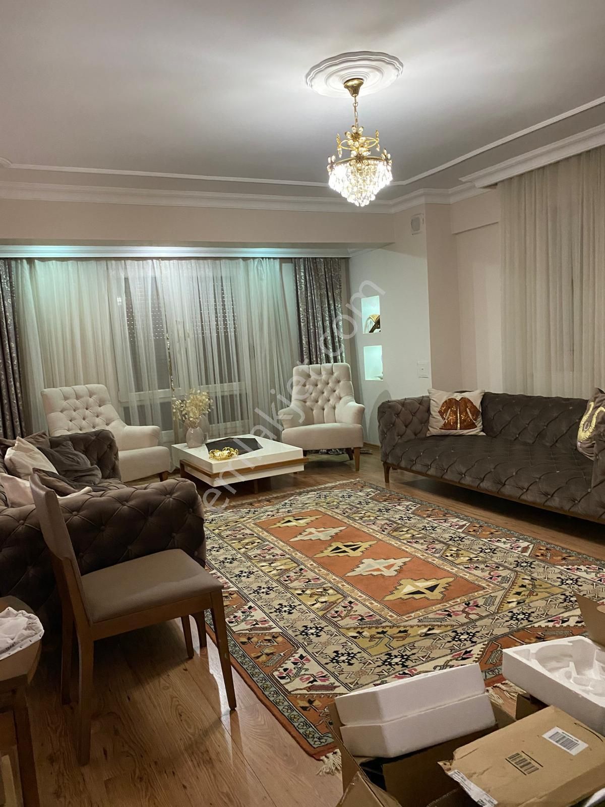 Bağbaşında 272 M2 Arsa İçinde 4 Katlı Satılık Komple Bina - Görsel 11