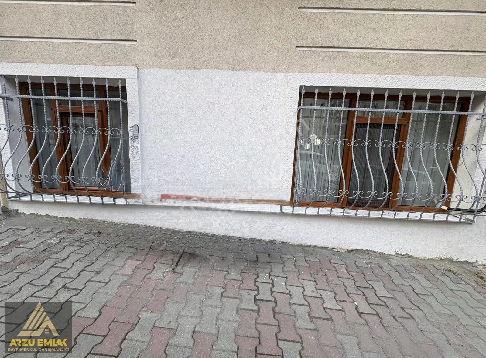 Arzu Emlak'tan 9 Yaşında 75. Yıl Mah. 2+1 90 M² Satılık Bahçekat - Görsel 4