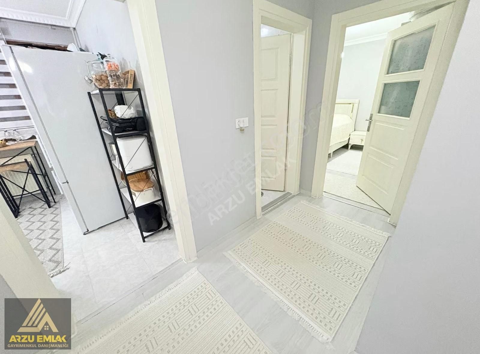 Arzu Emlak'tan 9 Yaşında 75. Yıl Mah. 2+1 90 M² Satılık Bahçekat - Görsel 24