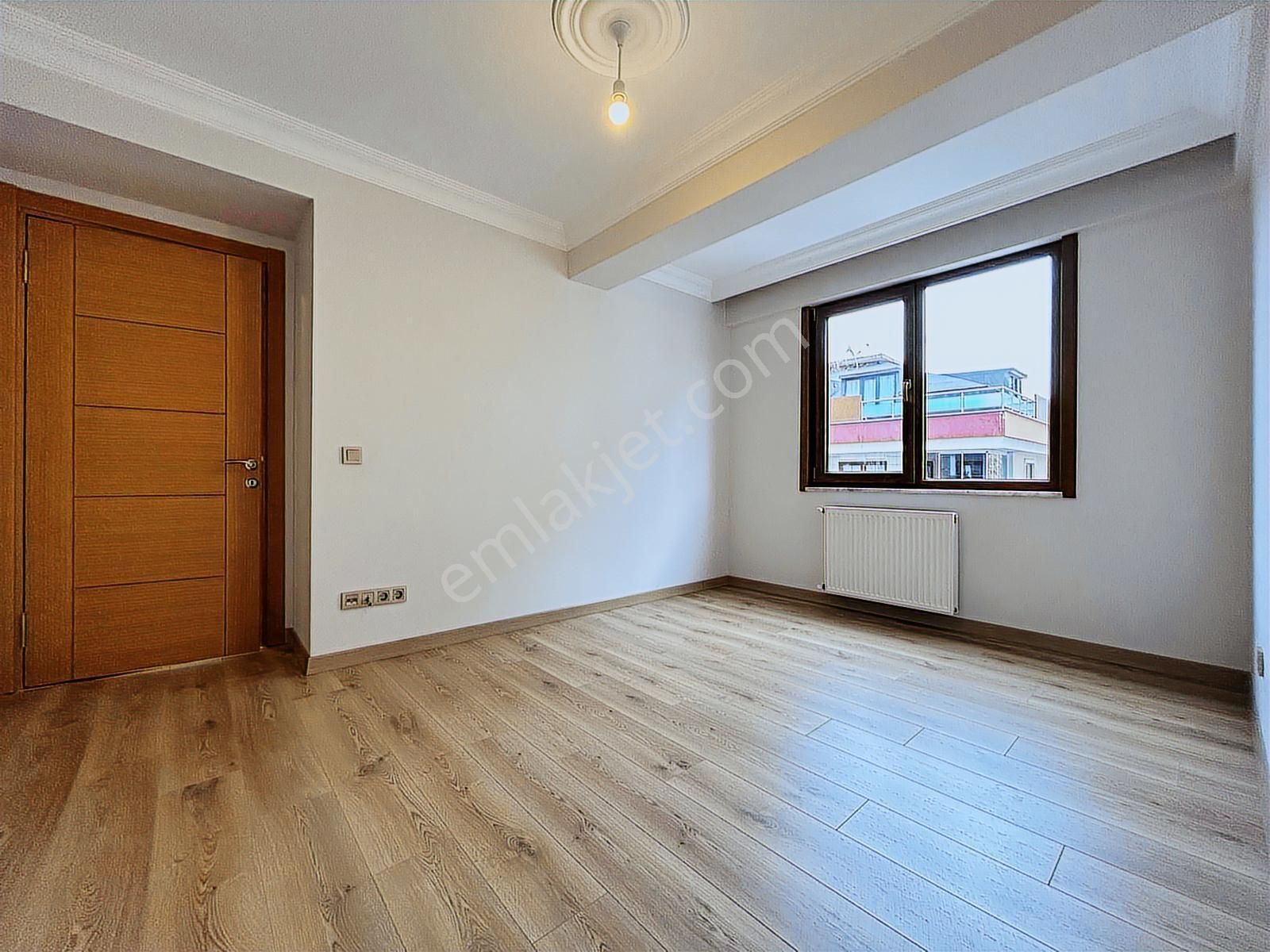 ▃artemin▃küçükyalı'da Merkezi Konumda Ön Cephe 3.kat 135m² 3+1 - Görsel 14