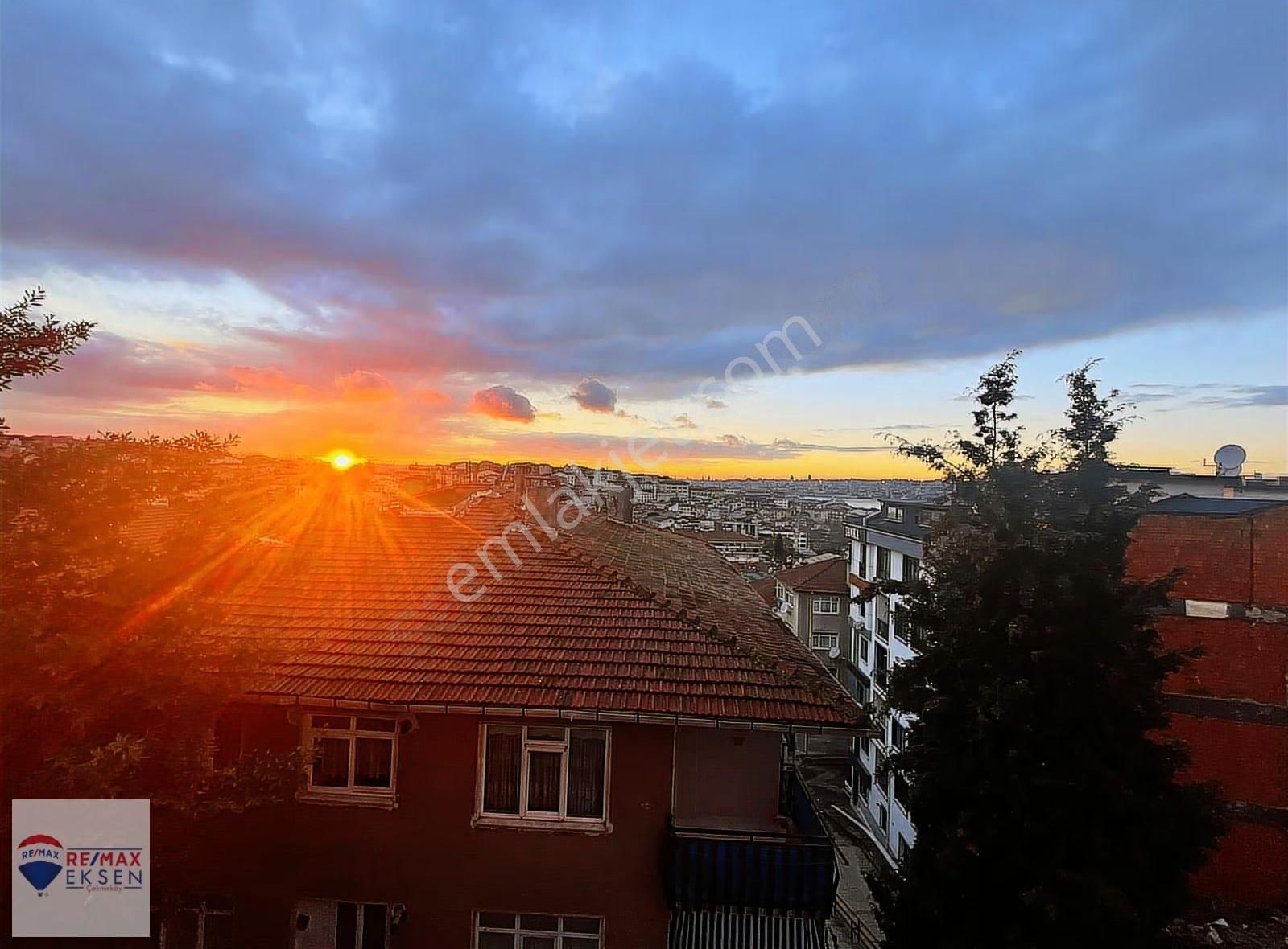 Üsküdar Mimar Sinanda Jakuzili Çift Balkonlu 3+1 Kiralık Daire - Görsel 11