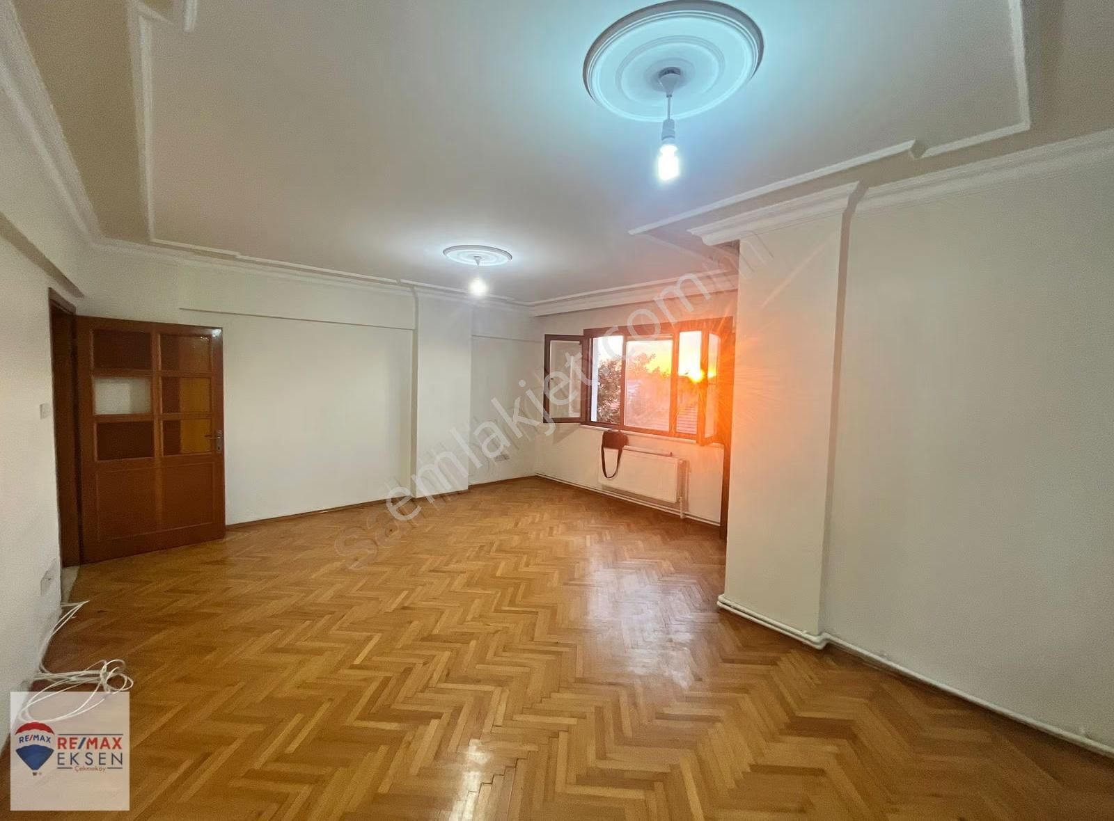 Üsküdar Mimar Sinanda Jakuzili Çift Balkonlu 3+1 Kiralık Daire - Görsel 20