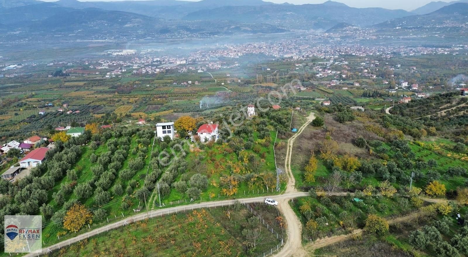 Sakarya Geyve Sarıgazi Mahallesinde 3 Katlı Bina Ve Arsası - Görsel 3