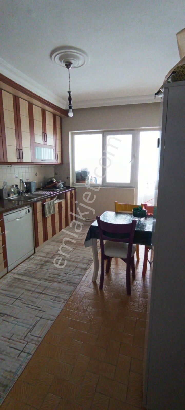 Ender Uysal Gayrimenkulden Üniversiteye Yakın Satılık 3+1 Daire... - Görsel 3