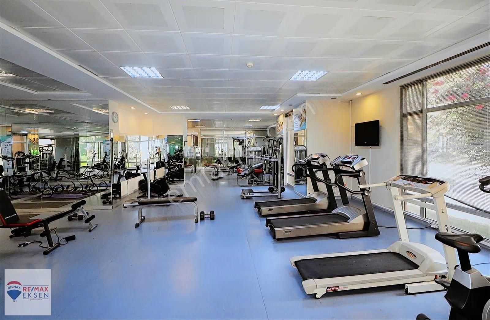 Çekmeköy Taşdelen Neveser Konakları Kiralık 3+1 Daire