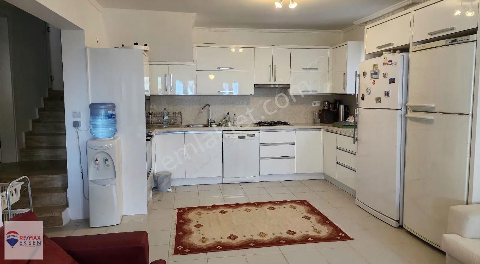 Bodrum Türkbükü Hekimköy Sitesinde Satılık 5+1 Plajlı Villa - Görsel 12
