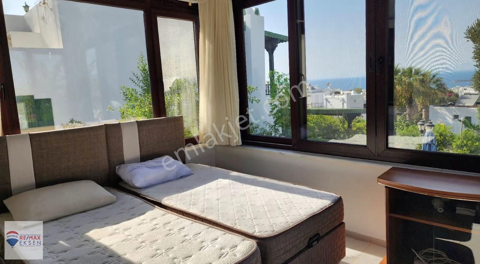Bodrum Türkbükü Hekimköy Sitesinde Satılık 5+1 Plajlı Villa - Görsel 15