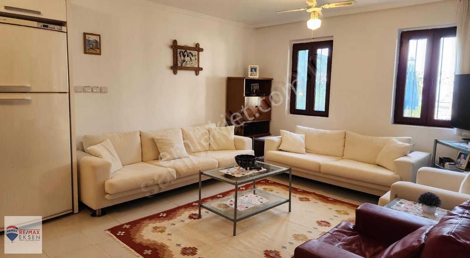 Bodrum Türkbükü Hekimköy Sitesinde Satılık 5+1 Plajlı Villa - Görsel 4