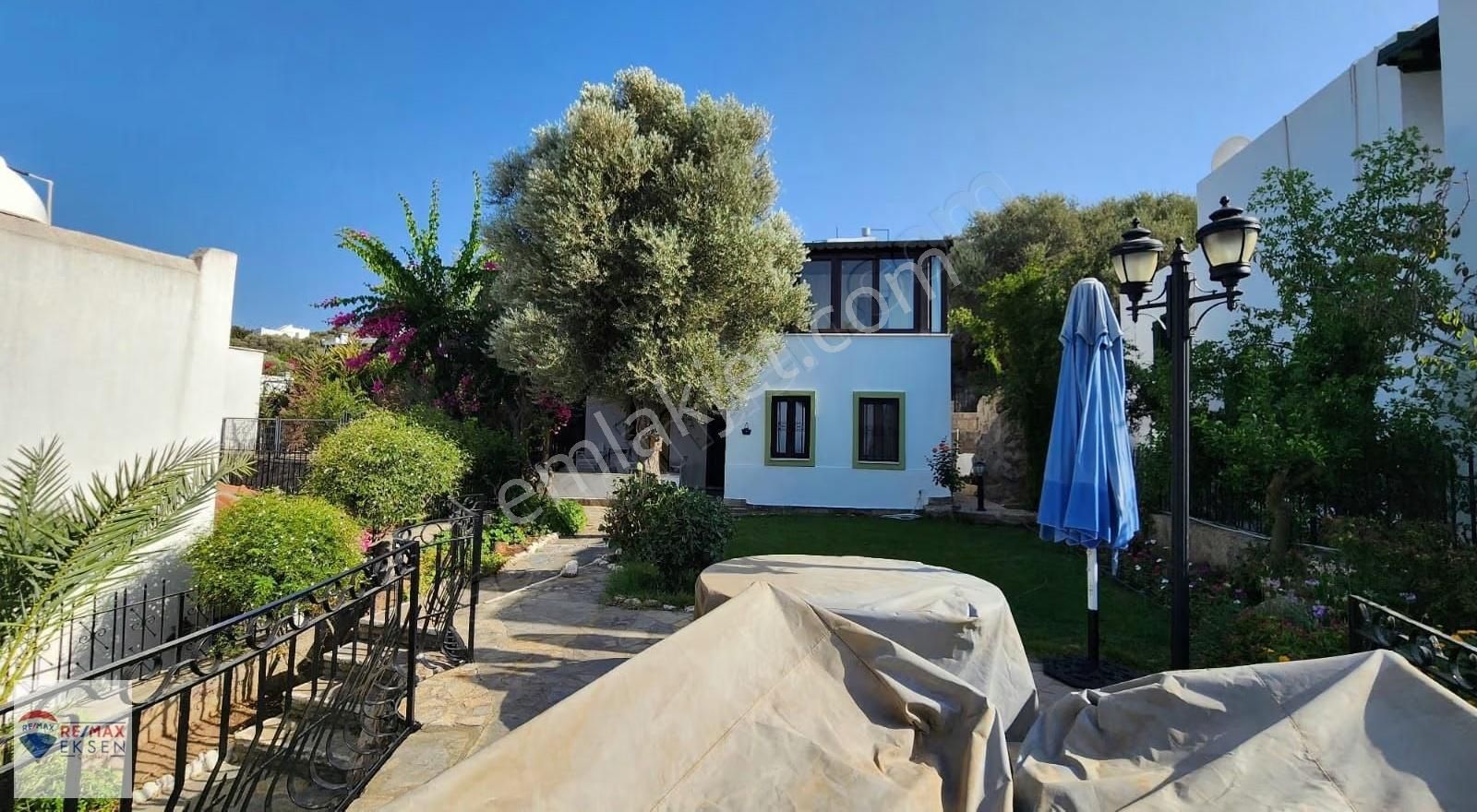 Bodrum Türkbükü Hekimköy Sitesinde Satılık 5+1 Plajlı Villa - Görsel 34